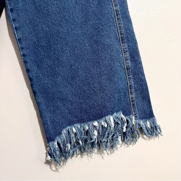 NWOT Zara Trafaluc Denimwear High-Waisted Cropped Distressed Flare Jeans - Picture 6 of 11